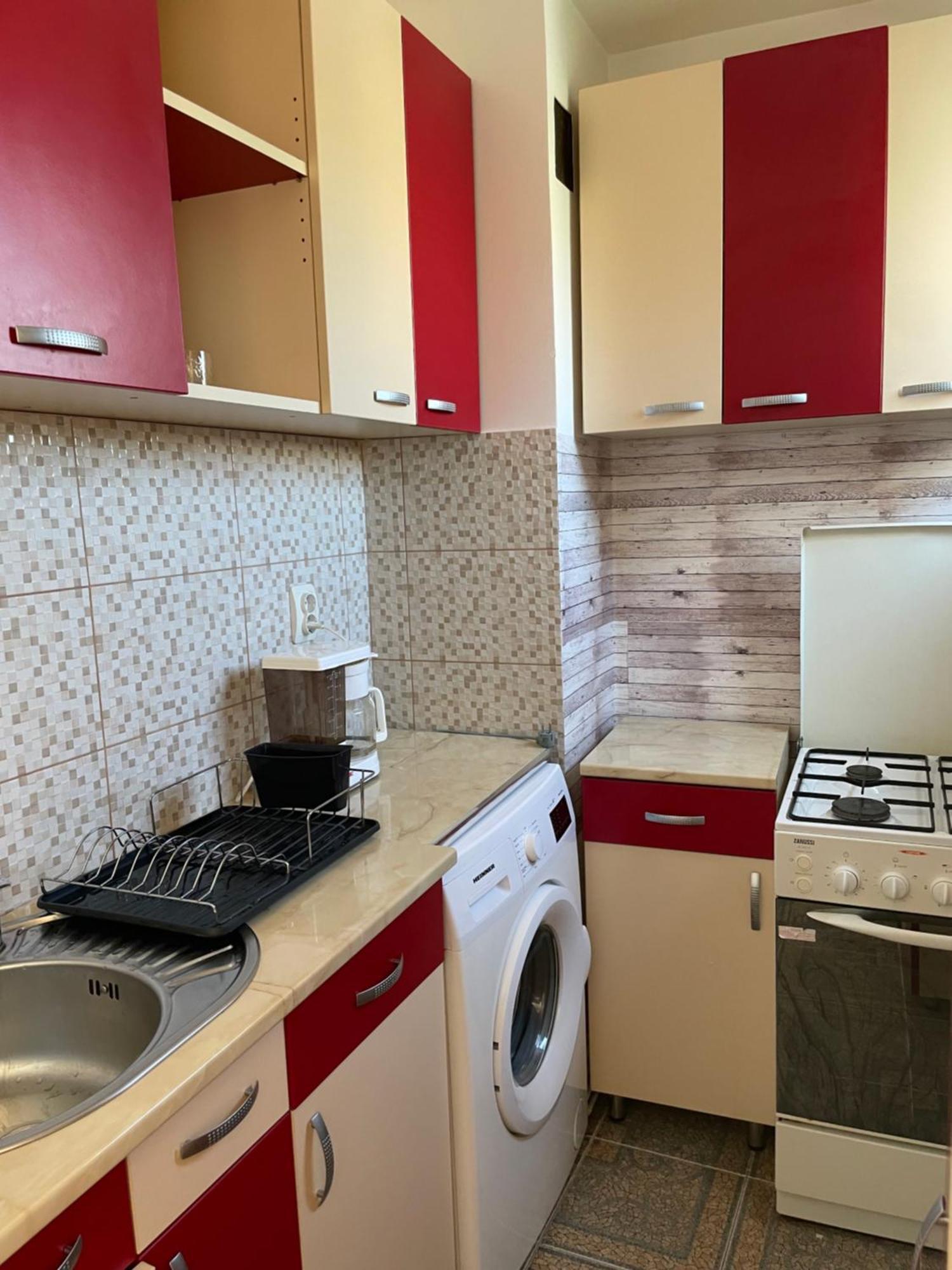 Apartment Victoria Gherla Bagian luar foto